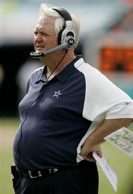 Illustration for article titled A Children's Treasury Of Wade Phillips Looking Befuddled On The Sideline